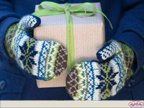 Mittens & Gift 2009 1024x768