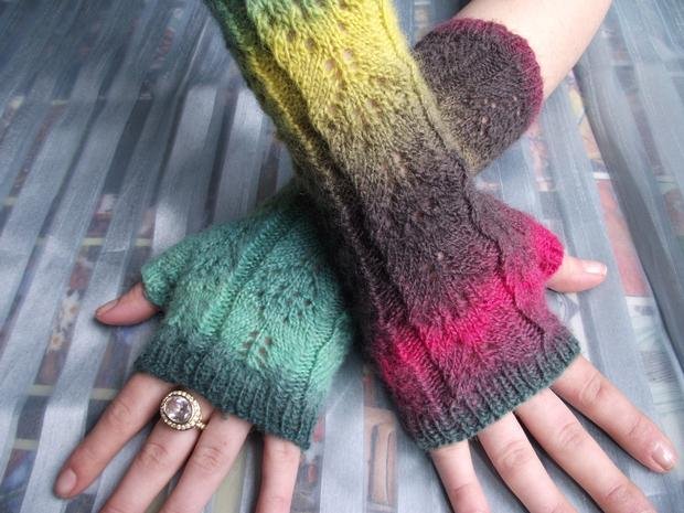 art deco mitts 11055220 2 Art Deco Mitts