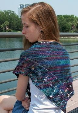 Assemblé, a Shawl in Two Sizes