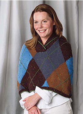 Off-Center Argyle Capelet Pattern