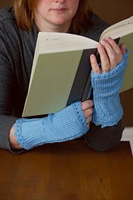 Victoria Fingerless Mittens Pattern