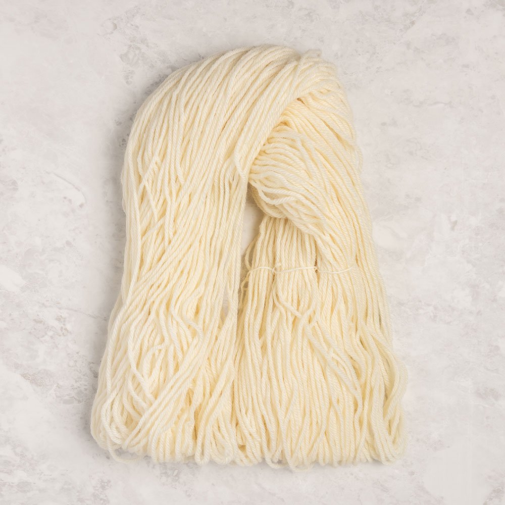 Bare Peruvian Highland Wool Worsted Yarn
