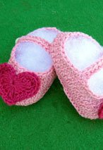 Pretty in Pink Crochet Baby Shoes