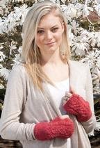 Holly's Cabled Mitts